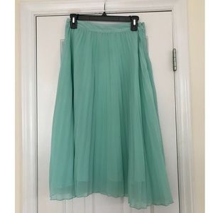 Jessica Simpson midi mint skirt